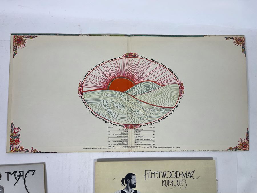 (4) Fleetwood Mac Vinyl Records [Photo 18]