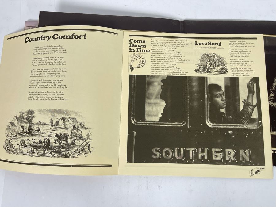 (2) Elton John Vinyl Records [Photo 15]