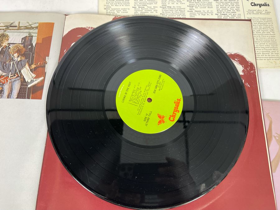 (4) Jethro Tull Vinyl Records [Photo 13]