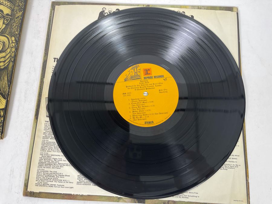 (4) Jethro Tull Vinyl Records [Photo 18]