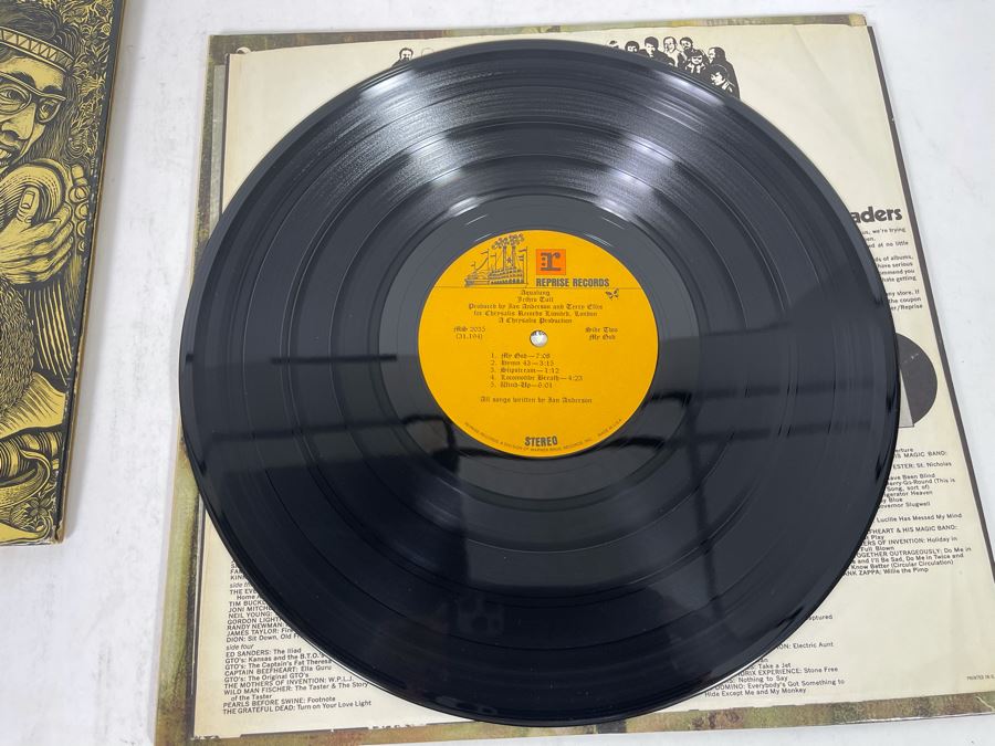 (4) Jethro Tull Vinyl Records [Photo 19]