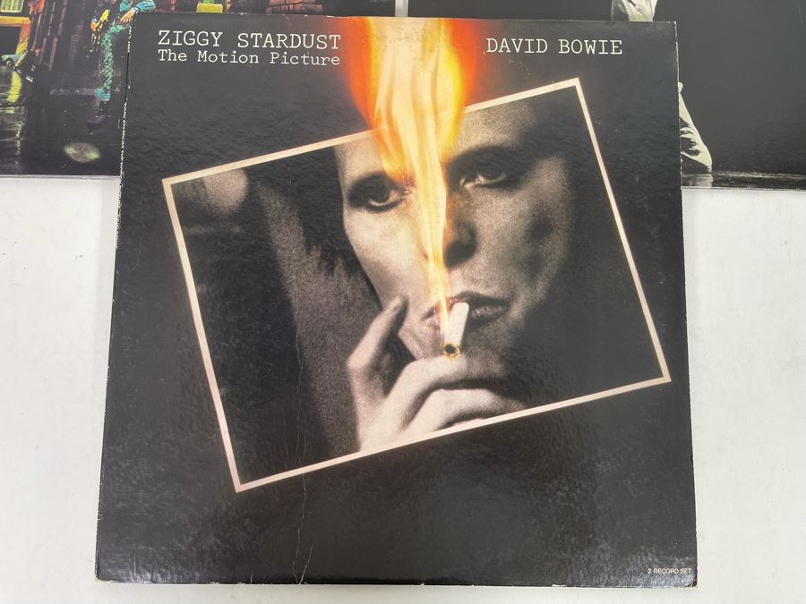 (3) David Bowie Vinyl Records Including Limited Edition Clear Vinyl The Rise And Fall Of Ziggy Stardust And The Spiders RALP 0134 [Photo 4]