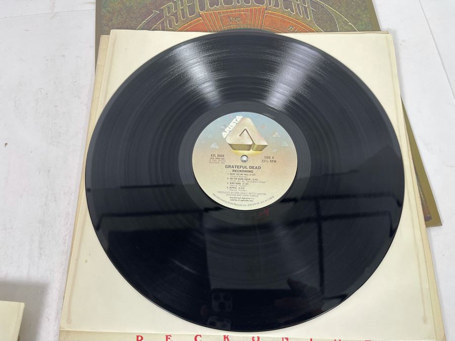 (4) Grateful Dead Vinyl Records [Photo 26]