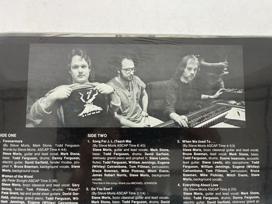 Signed / Sealed Steve Moris Airborne Vinyl Record  [Photo 5]