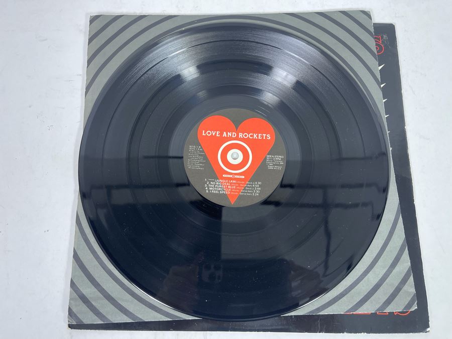 Love And Rockets / Love And Rockets Vinyl Record [Photo 3]