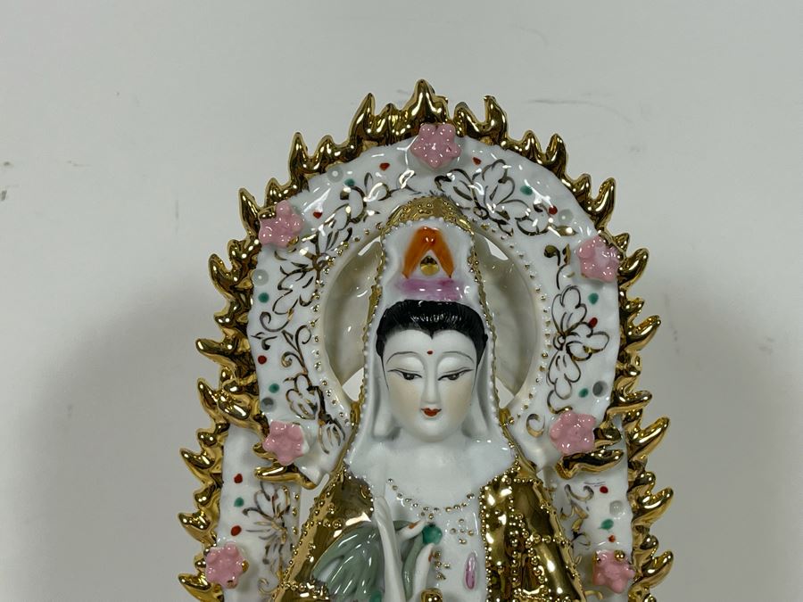 Chinese Porcelain Sitting Guan Yin Kuan Yin Statue 6W X 10H [Photo 8]