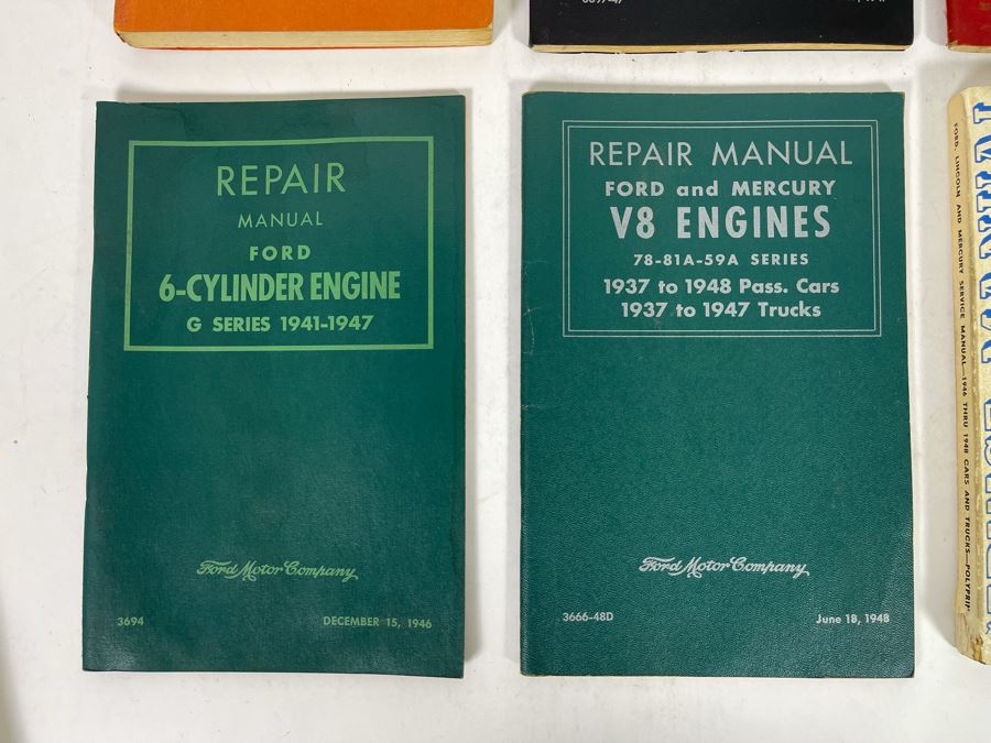 FORD Automobile Service Manuals From 1940s And Various FORD Books [Photo 5]