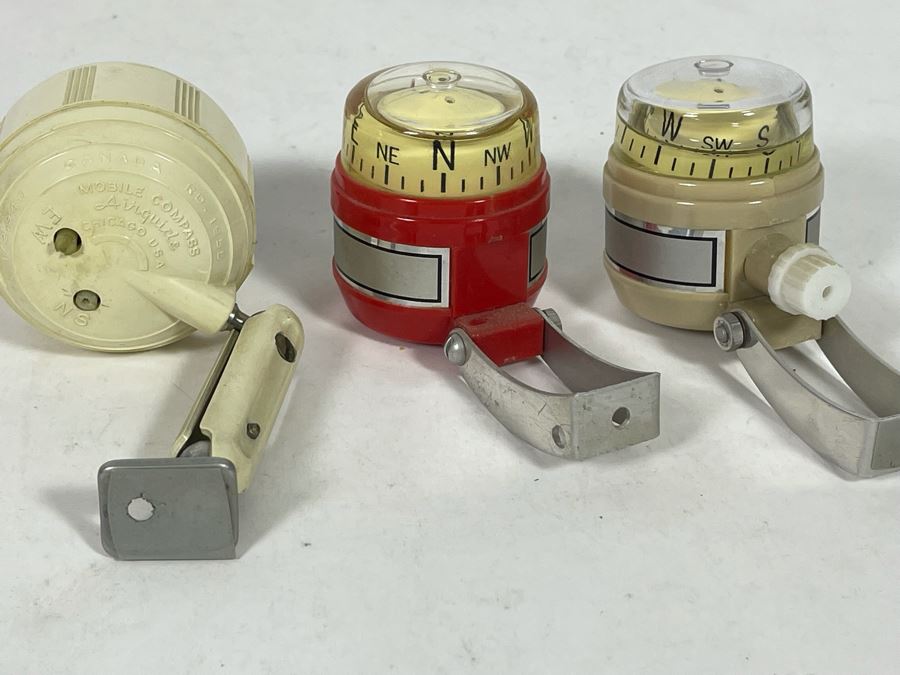 (3) Vintage Automobile Compasses (2) Air Way & (1) Airguide Mobile Compass [Photo 7]
