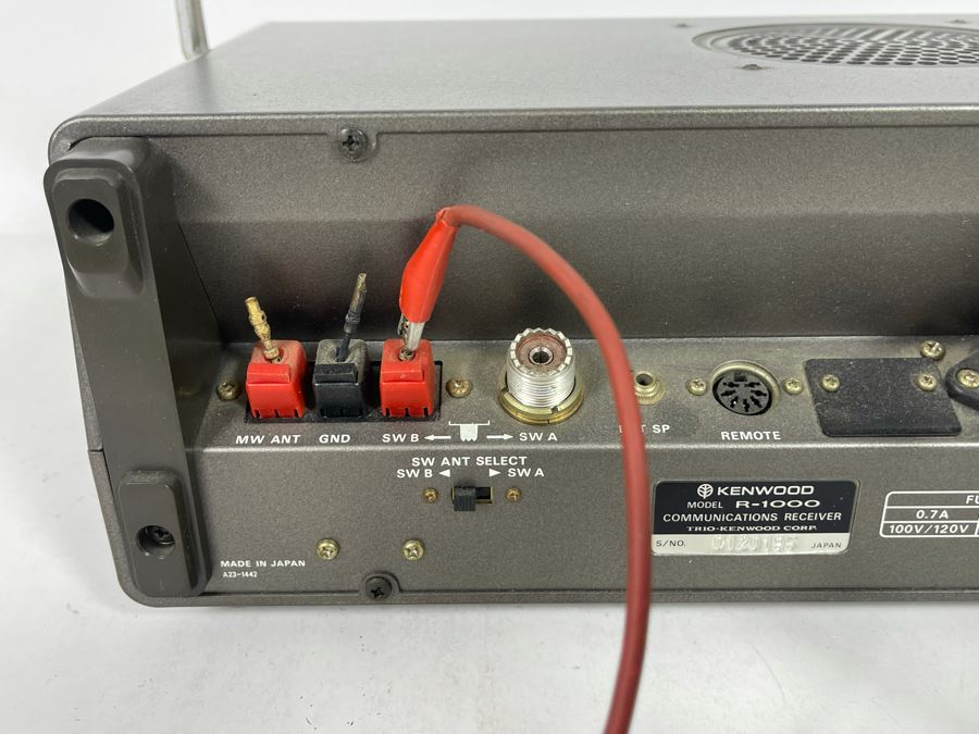 Kenwood Communications Receiver R1000 12.5W X 8D X 5H