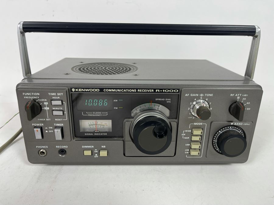 Kenwood Communications Receiver R-1000 12.5W X 8D X 5H [Photo 3]