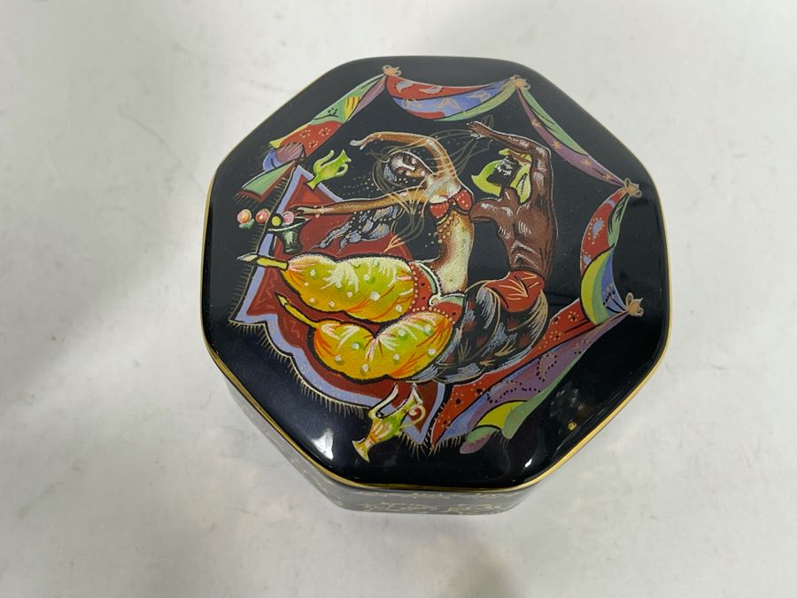 Collection Of Franklin Mint Porcelain Music Boxes [Photo 16]