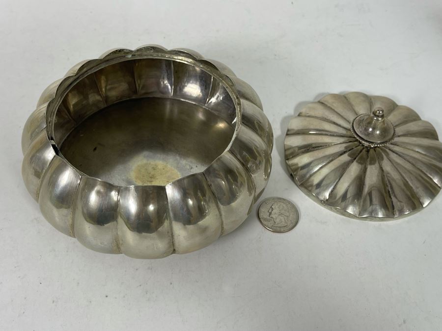 .800 European Silver Footed Box With Lid 333g Melt Value $158 [Photo 8]