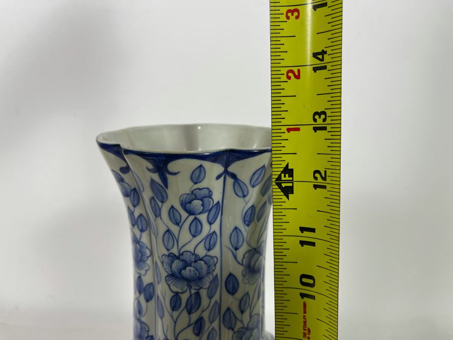 Chinese Porcelain Vase 12.5H [Photo 9]