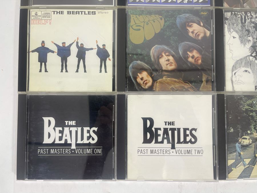 Collection Of 12 The Beatles CDs [Photo 5]
