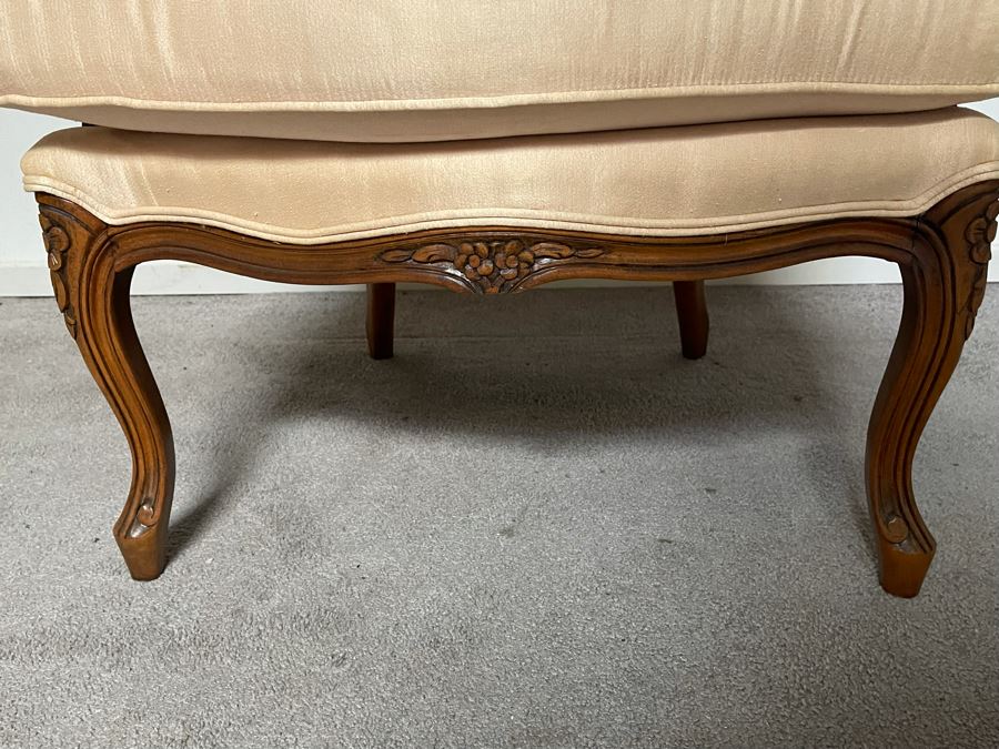 JUST ADDED - Thomasville Wooden Ulpholsted Armchair 25W X 25D X 37H [Photo 4]