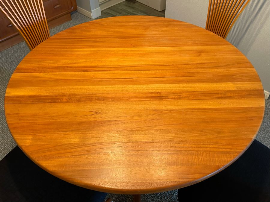 Set Of Four Norwegian TOTEM Dining Chairs By Torstein Nilsen For Westnofa Furniture And Teak Pedestal Dining Table By Sun Cabinet Co 41.5R X 28H [Photo 11]