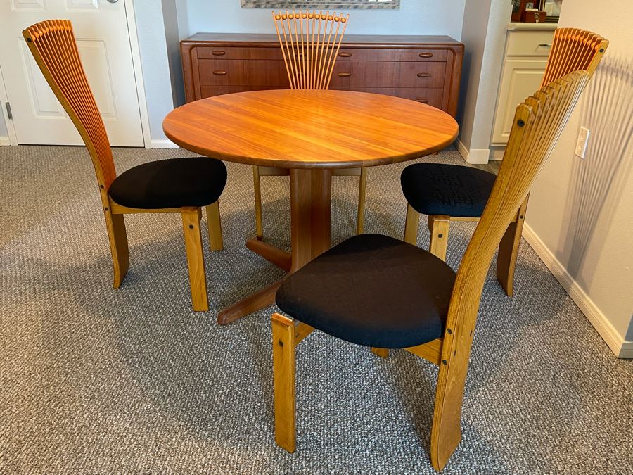 Set Of Four Norwegian TOTEM Dining Chairs By Torstein Nilsen For Westnofa Furniture And Teak Pedestal Dining Table By Sun Cabinet Co 41.5R X 28H [Photo 14]
