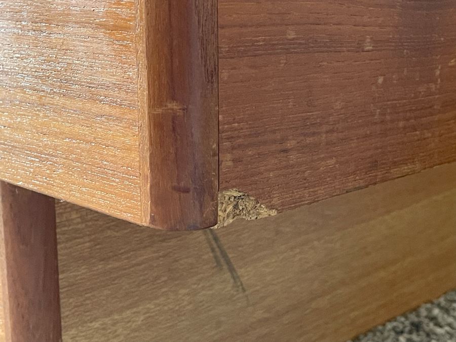 Veneered Teak Platform Bed With Floating Nightstands - See Photos For Cosmetic Damage [Photo 10]