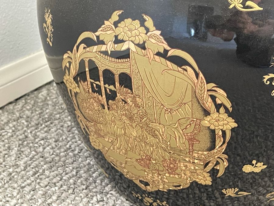 Chinese Black & Gold Porcelain 16' Planter With Artificial Tree [Photo 5]