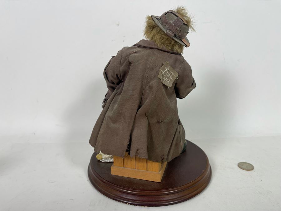 Flambro Limited Edition Real Rags Clown Figurine By Emmet Kelly Jr 10H [Photo 8]