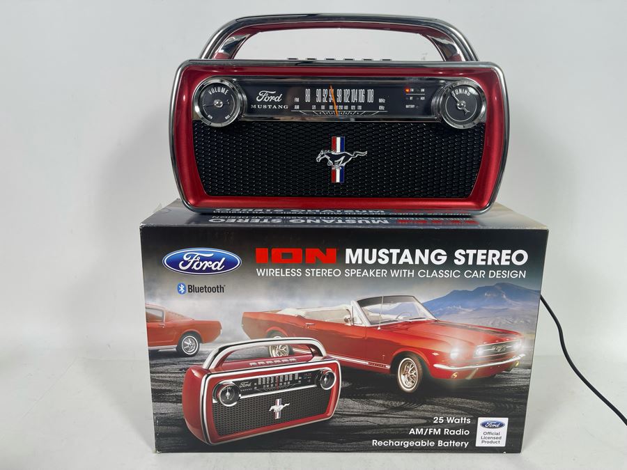Ford Mustang ION Portable Stereo With Box
