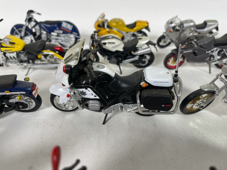 Lot Of Motorcycle Models [Photo 13]