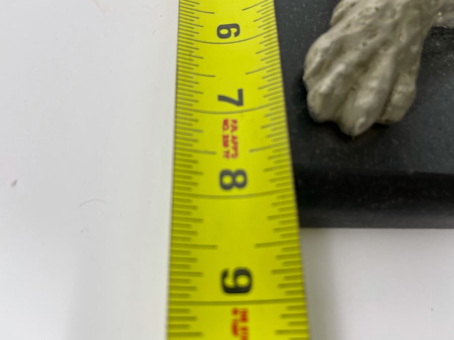 Metal Leopard Sculpture On Marble Base [Photo 10]