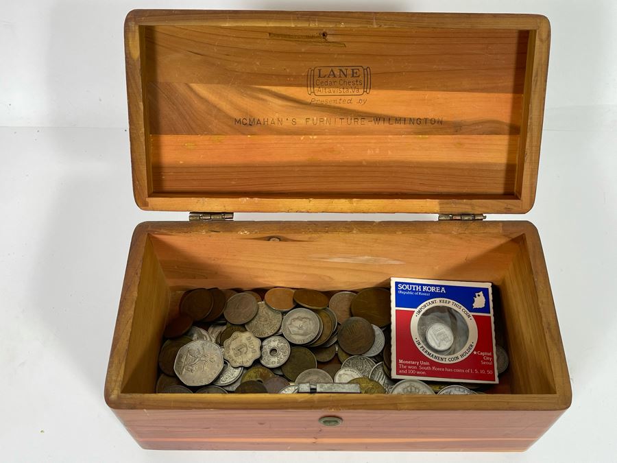 LANE Cedar Box Salesman's Sample Chest 9W X 4D X 4H Filled With Foreign Coins - See Photos [Photo 2]