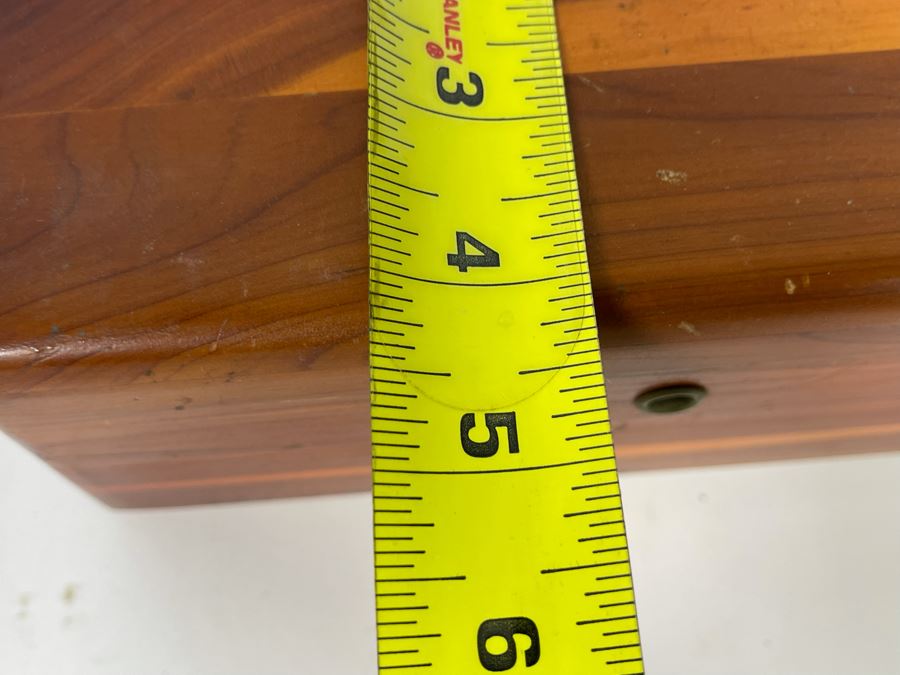 LANE Cedar Box Salesman's Sample Chest 9W X 4D X 4H Filled With Foreign Coins - See Photos [Photo 20]