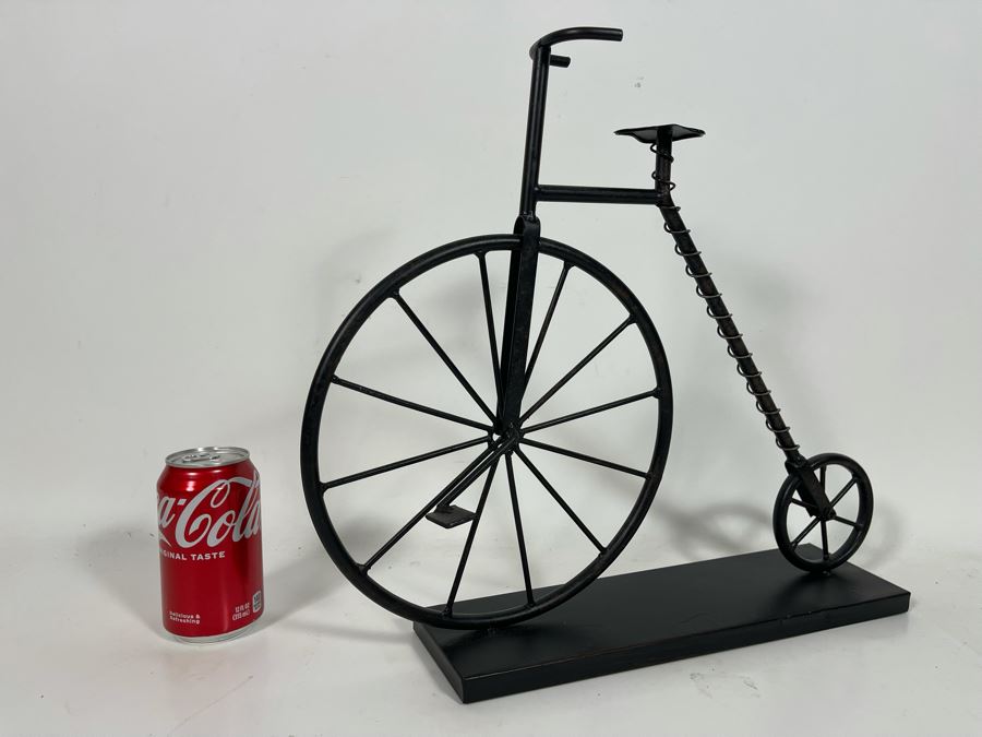 Metal Decorative Bicycle Sculpture [Photo 1]