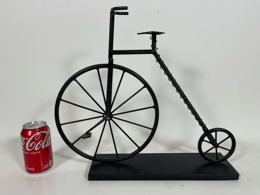 Metal Decorative Bicycle Sculpture [Photo 2]