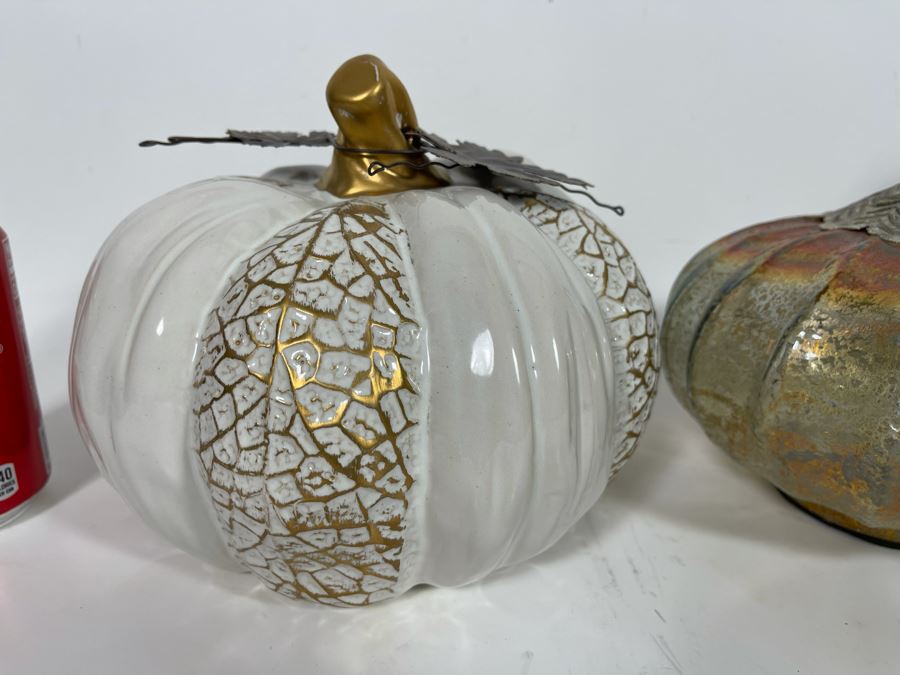 Vintage Fall Decor Lot [Photo 6]