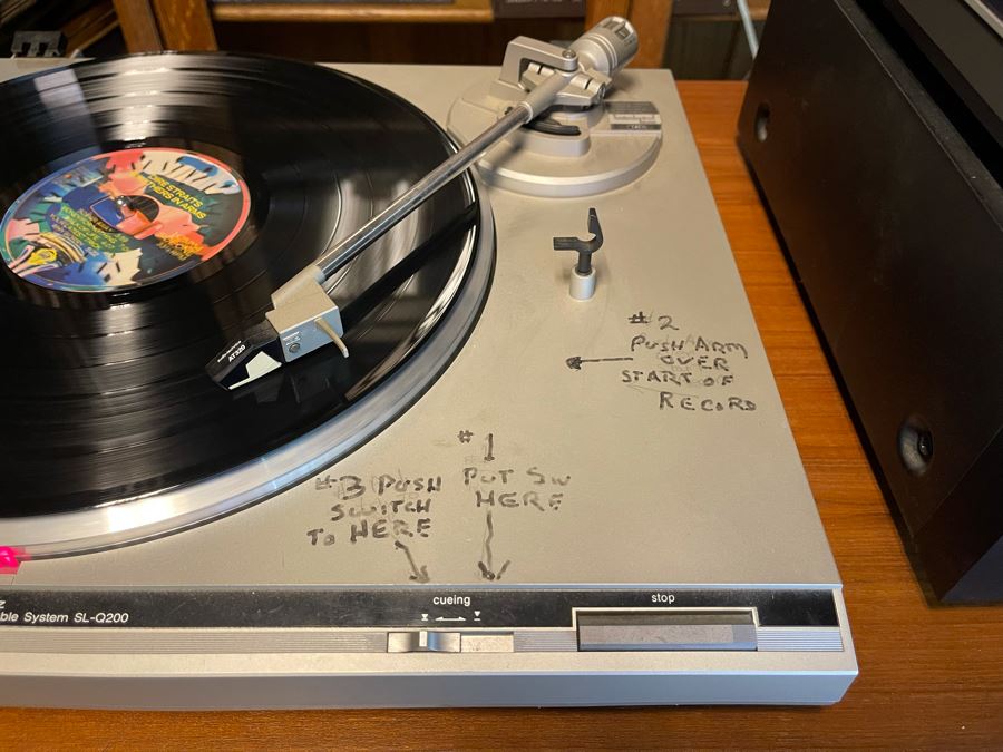 Technics Direct Drive Automatic Turntable System SL-Q200 Record Player Tested Working (No Dust Cover) [Photo 6]