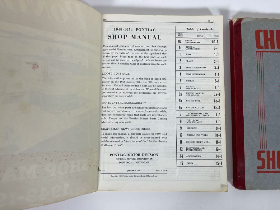 Pontiac Shop Manual From 1940-1954 And Chevrolet Shop Manual From 1939 [Photo 3]