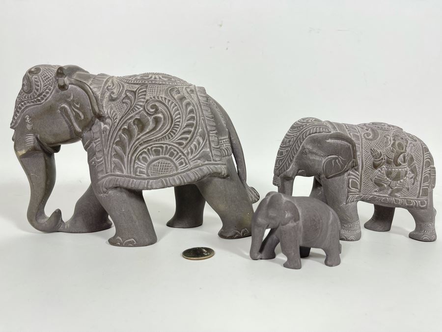 Three Carved Stone Elephant Figurines [Photo 3]