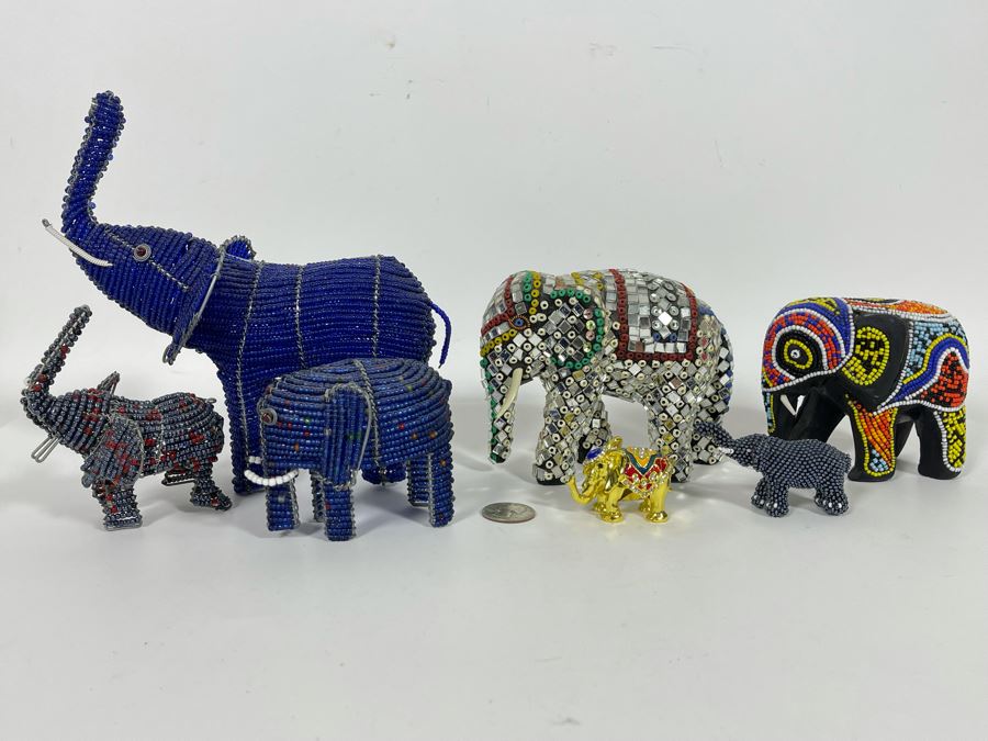 Collection Of Elephant Figurines [Photo 12]