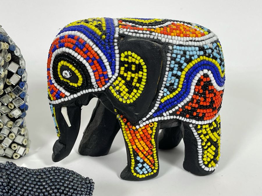 Collection Of Elephant Figurines [Photo 6]