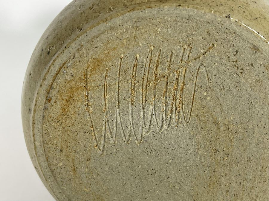 Signed Mid-Century Studio Pottery Vase 8H [Photo 8]