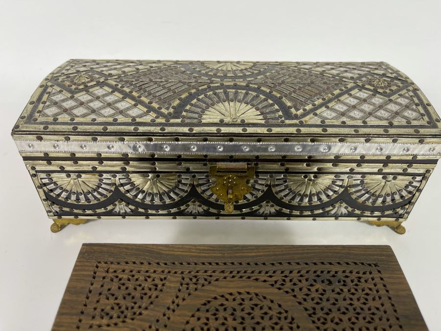 Pair Of Handmade Boxes [Photo 6]