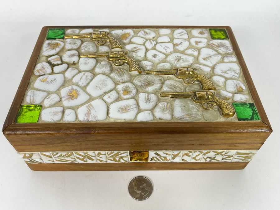 Vintage Handmade Box With Pistols On Top 9W X 6D X 3H [Photo 2]