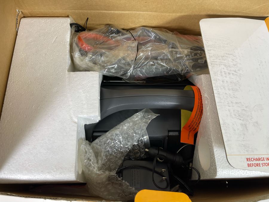 XPower Portable Power Pack By Xantrex 400W [Photo 7]