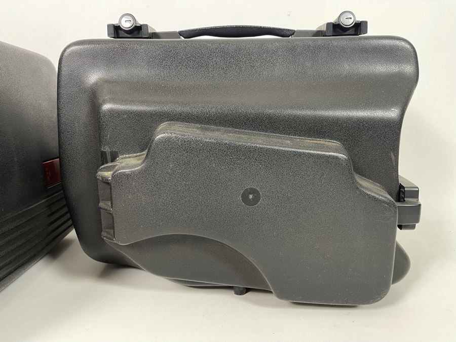 Pair Of BMW Hard Shell Motorcycle Saddle Bags Right And Left [Photo 3]