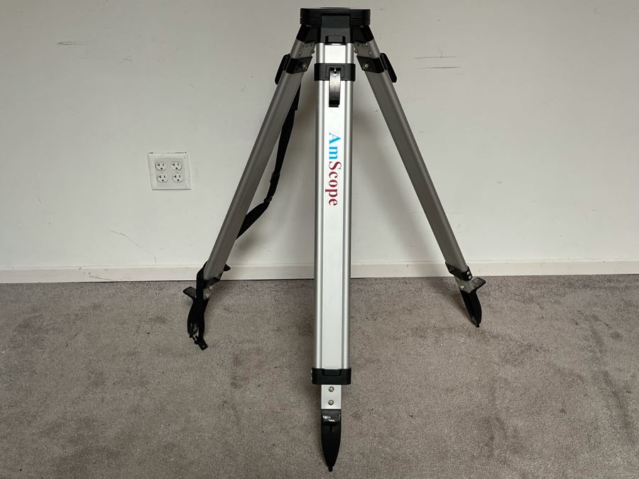 AmScope Tripod [Photo 2]