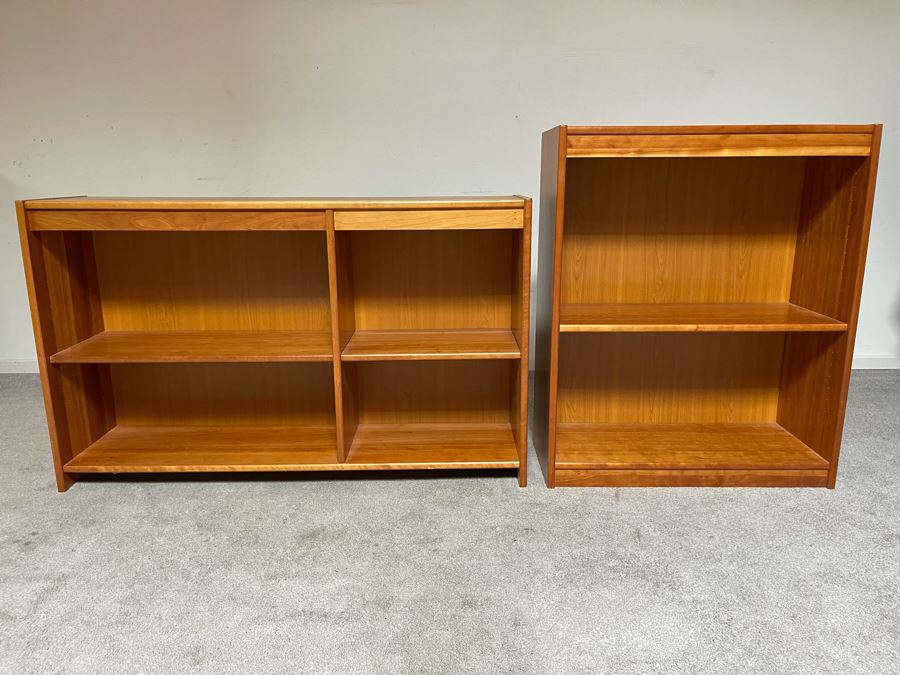 Pair Of Danish Modern Veneer Teak Bookcases [Photo 1]
