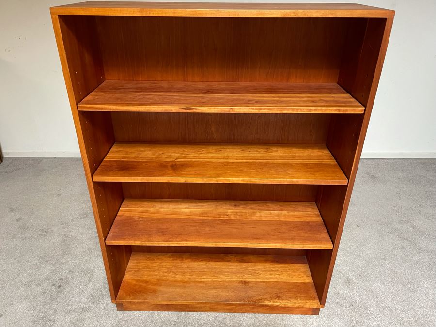 Beautiful Wooden Craftsman Bookcase With Dovetail Joints 36W X 12D X 48H [Photo 4]