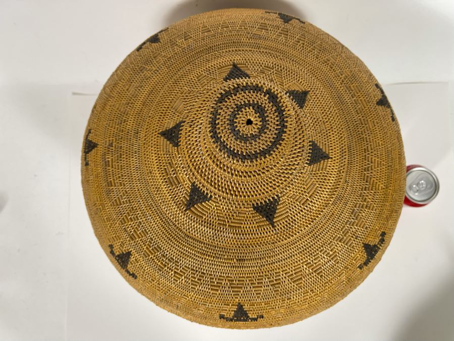 JUST ADDED - Impressive Vintage Tenganan Balinese Hand Woven Basket With Lid 16W X 16.5H [Photo 7]