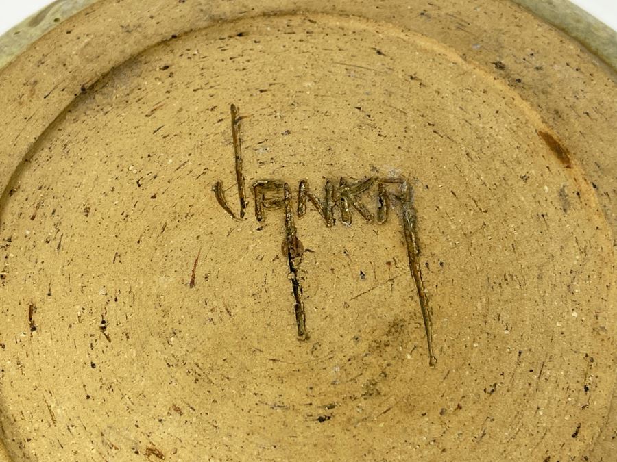 JUST ADDED - Janka McClatchey Mid-Century Modern Studio Pottery Signed Janka 6.5W X 5H [Photo 10]
