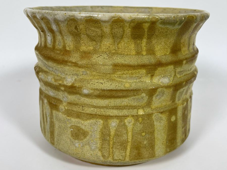 JUST ADDED - Janka McClatchey Mid-Century Modern Studio Pottery Signed Janka 6.5W X 5H [Photo 7]