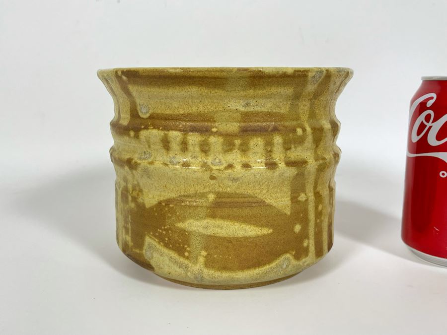 JUST ADDED - Janka McClatchey Mid-Century Modern Studio Pottery Signed Janka 6.5W X 5H [Photo 13]