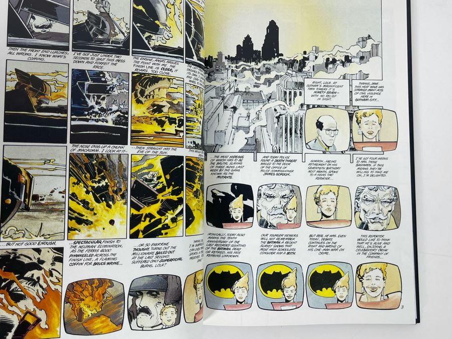 First Printing Hardcover Graphic Novel Book Batman The Dark Knight Returns By Frank Miller (Mint Condition) [Photo 9]